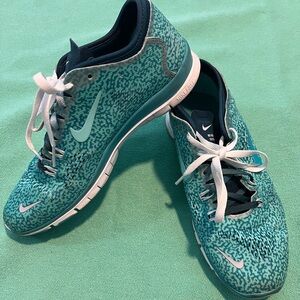 Teal print Nike free TR Fit 4 training shoe, women’s